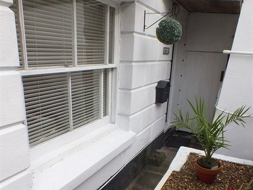 Garden Flat Lägenhet Royal Tunbridge Wells Exteriör bild
